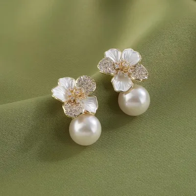 Zircon Flower Pearl Fashion Earrings